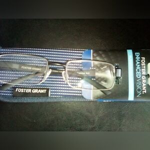 Foster Grant Silver Rectangular Reading Glasses W Case Bnwt 1,25